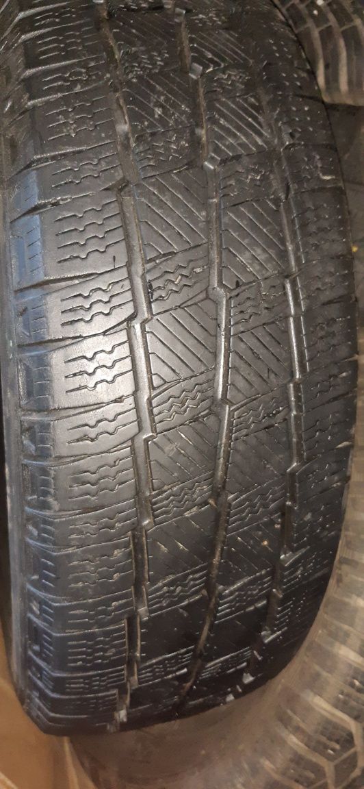 2 anvelope 205/65r16C iarnă preț 220 lei/buc