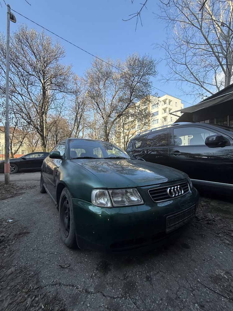 Продава се на части Ауди А3
