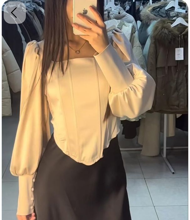 Корсетный топ с длинными рукавами