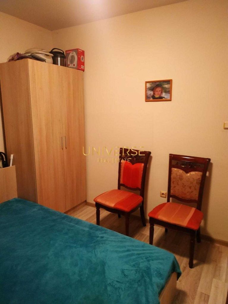 Продава се Двустаен апартамент в Свети Влас - 67000 кв.м за 1 €/кв.м - Снимка #4