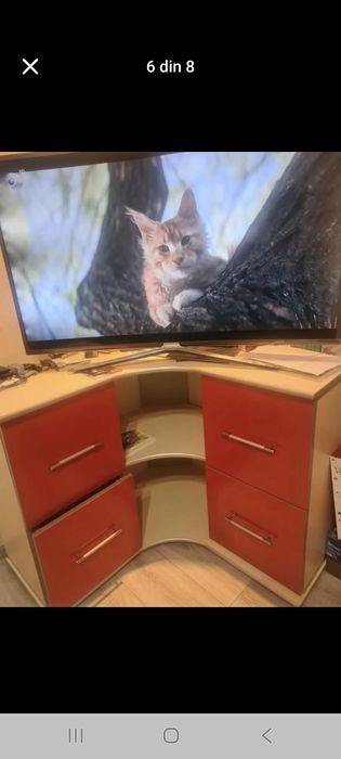 Vând dulap, comodă  și  două  noptiere!