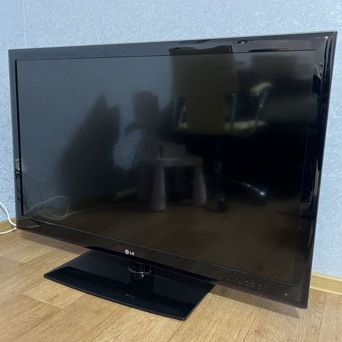 Продам телевизор