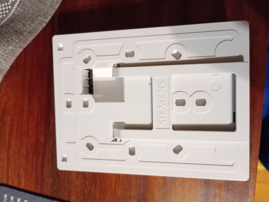 Termostat Simens neprogramabil fara fir