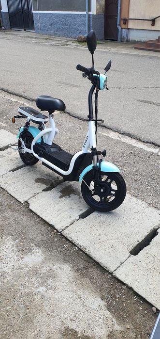 Van moped in starea ca nou