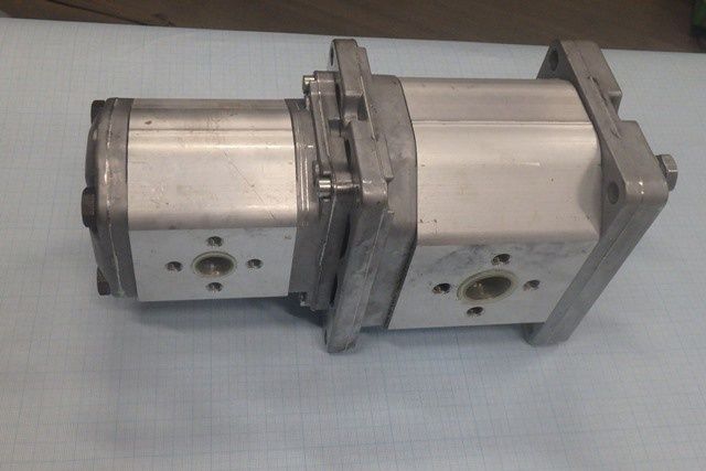 Гидравлический насос спаренный 60-5