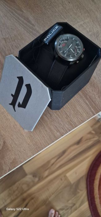 Vanzari ceas police 500ron