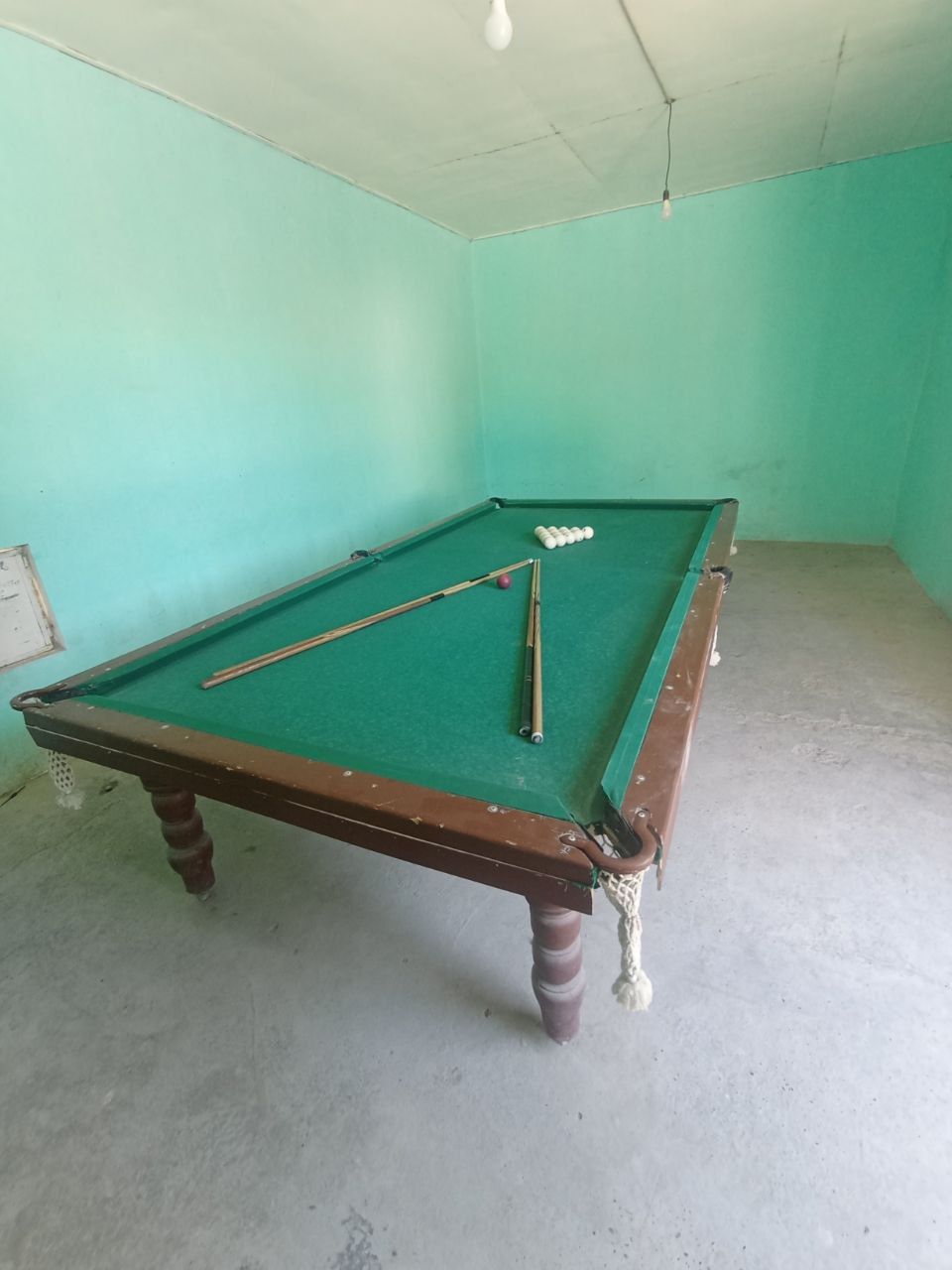 Billiard stol sotiladi