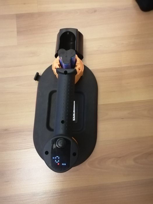 Електрическа вакуумна вендуза