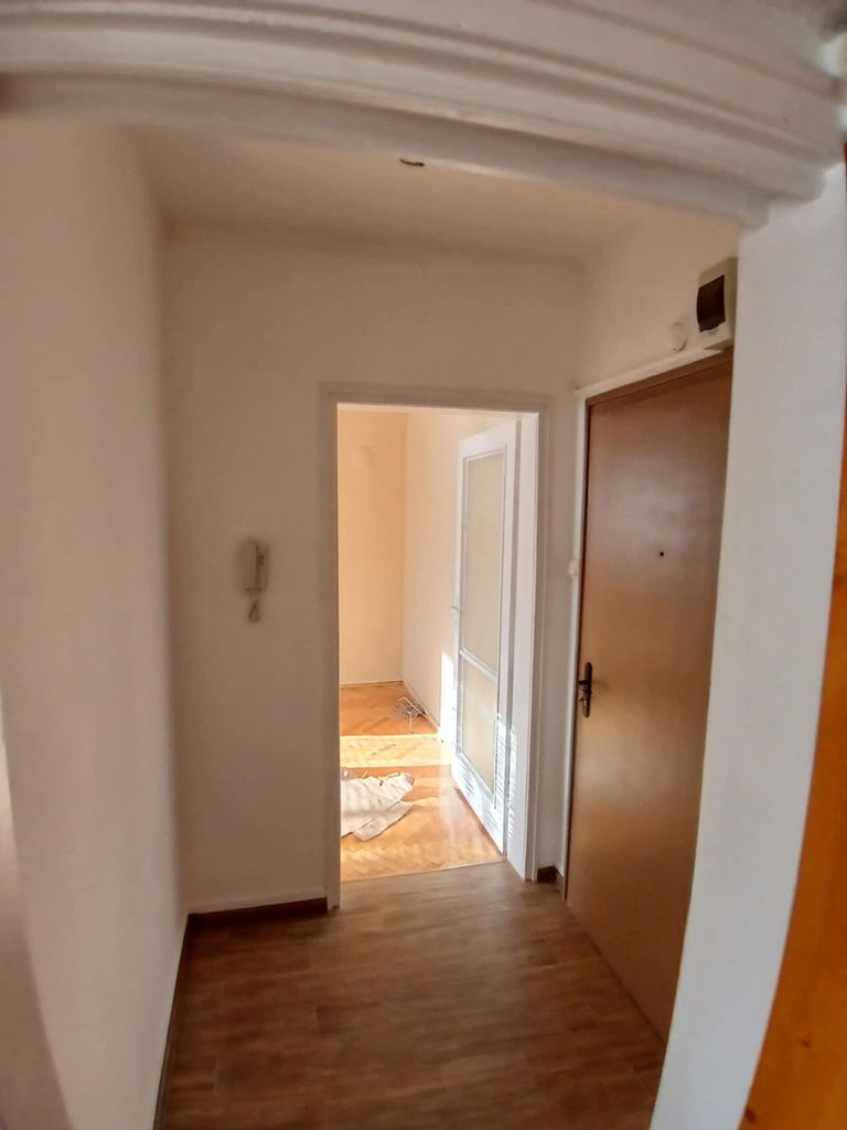 Дава се под наем Двустаен апартамент в София, Гео Милев - 70 кв.м за 650 € - Снимка #4