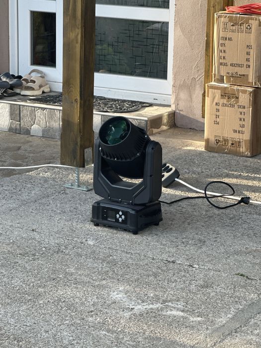 Moving Head Beam 250w * Rezistent la apa si praf *