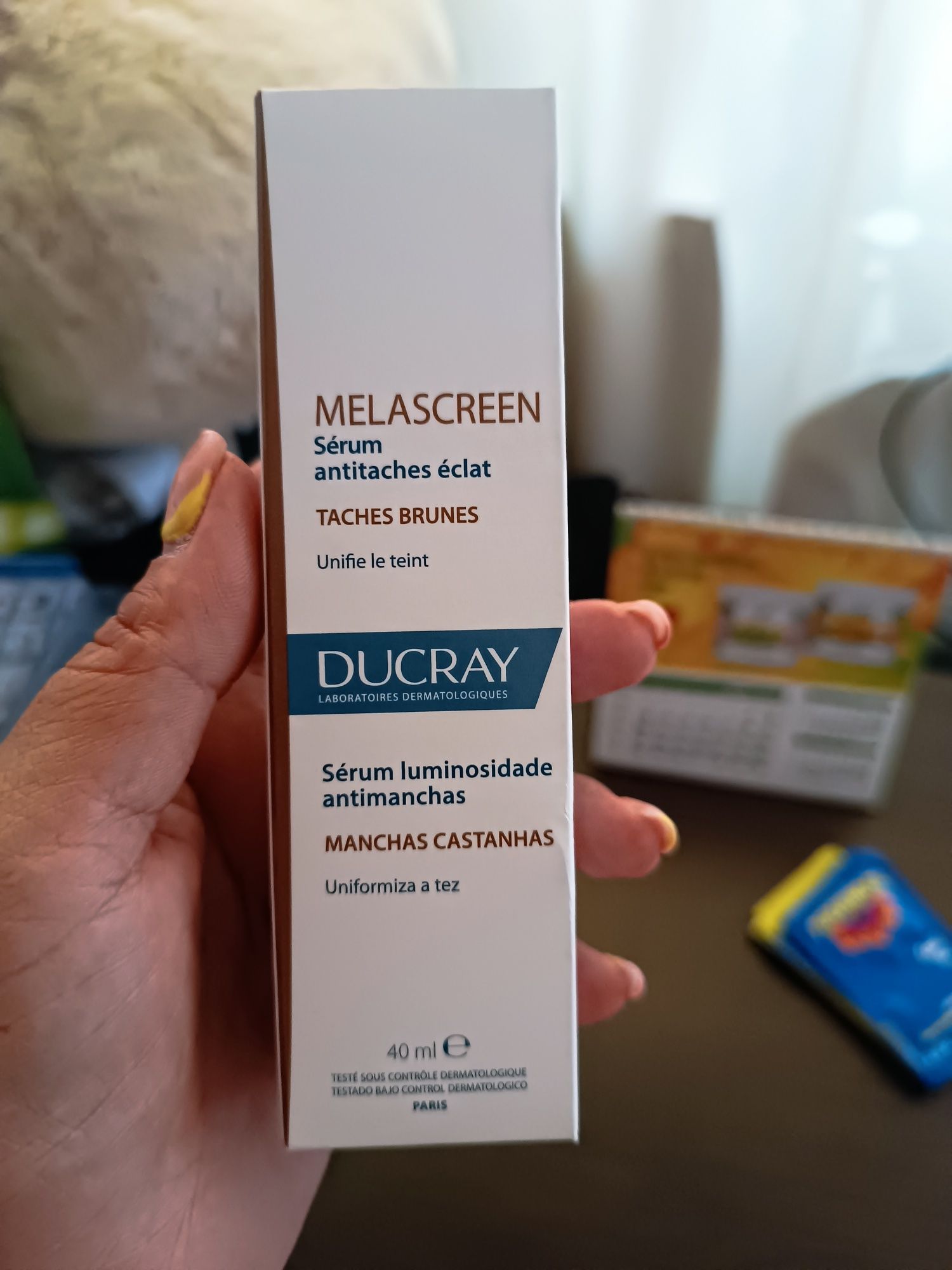 Ducray Melascreen Озаряващ серум за лице против петна x40 мл
