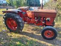 Vând tractor U 445
