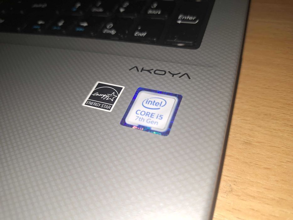 Medion Akoya – i5-7200U, 8GB DDR4