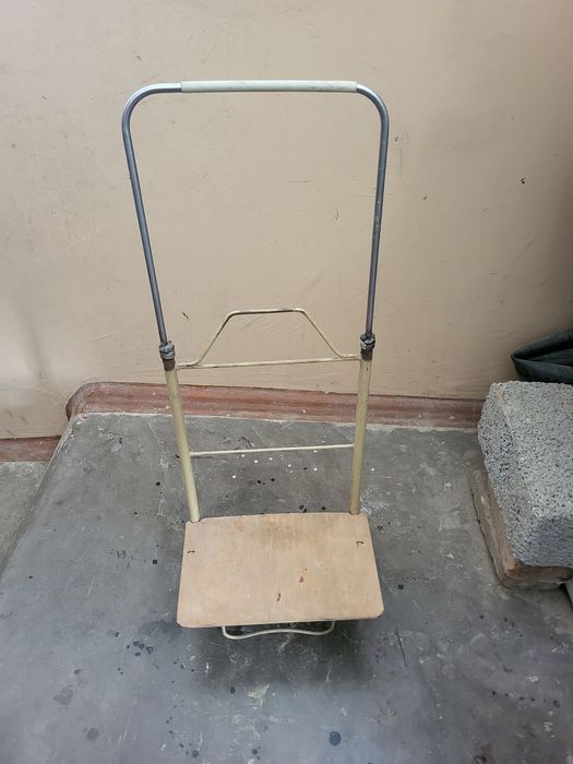 Продаётся базарная тележка