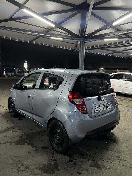 Spark 2015  mexanika 331000 km Holati zo’r ishi yoq