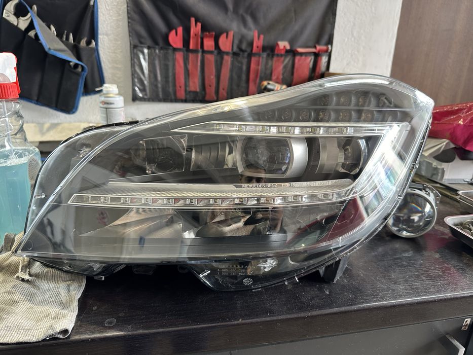 Vand/schimb far stanga mercedes cls w218 / led intelligent / 3 module