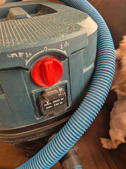 Прахосмукачка BOSCH