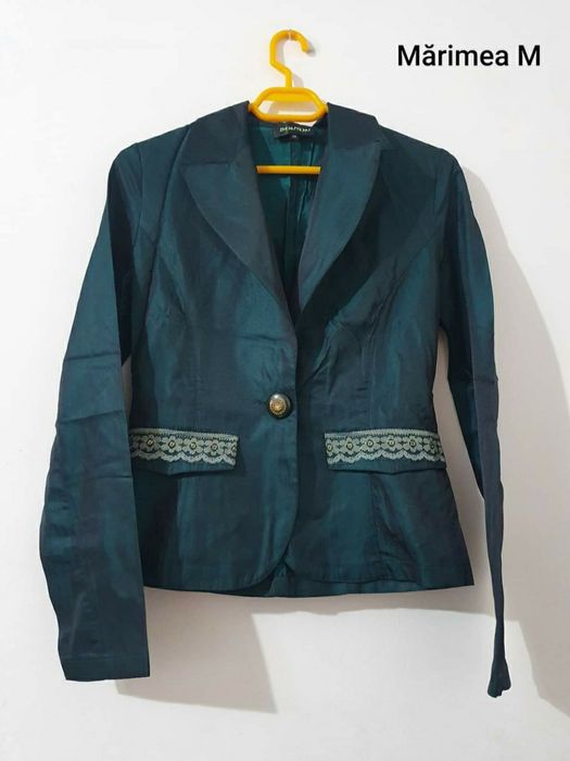 Sacou superb, subtire, culoare verde inchis