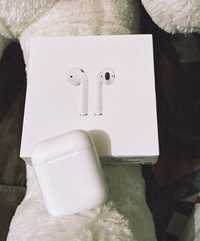 Продам Наушники Apple AirPods 2nd generation белый новый