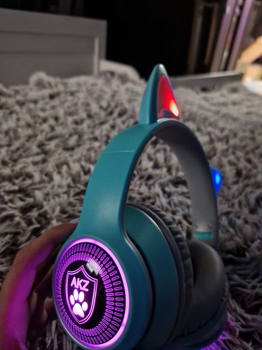 Căști Bluetooth cu urechi pisică LED – Stare foarte bună