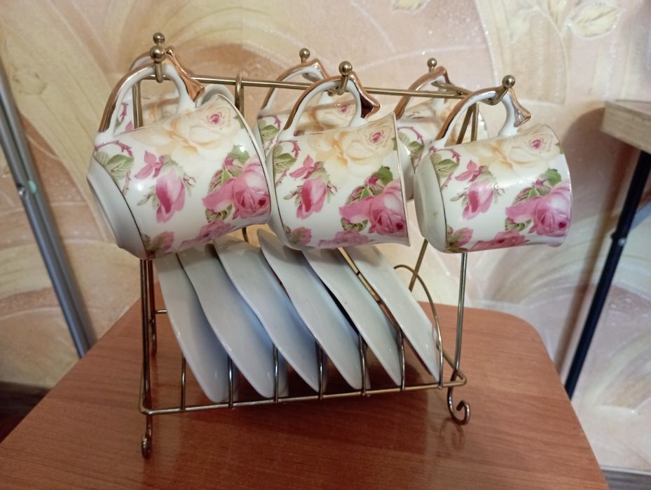 Продам чайный сервиз