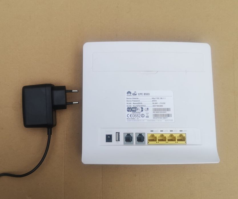 Router modem wifi cu cartela sim 4G Huawei B593 liber de retea