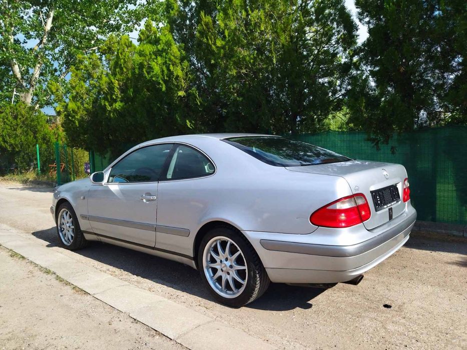 Мерцедес бенз Е200
