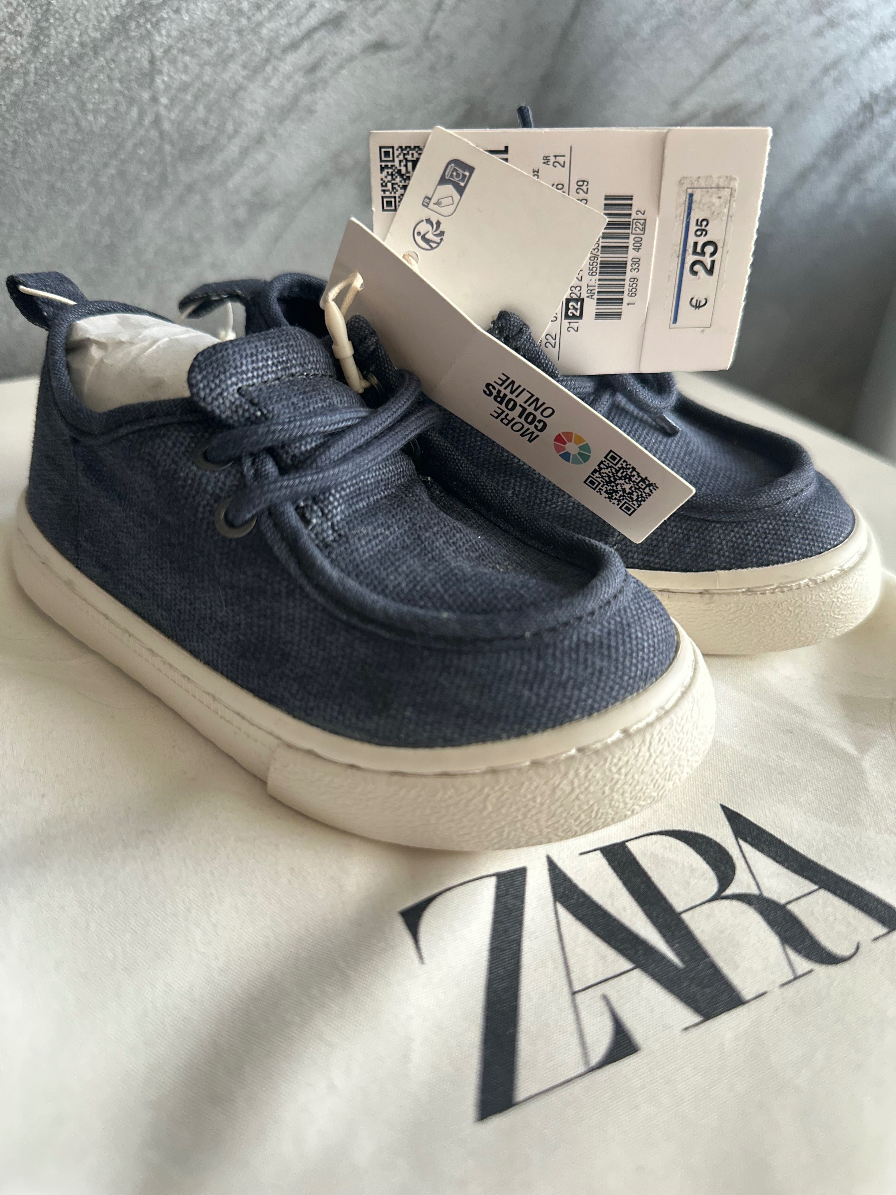 Бебешки детски обувки нови Zara 22/23 номер налични кецове,мокасини