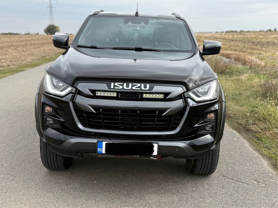 Isuzu D-Max (Full)
