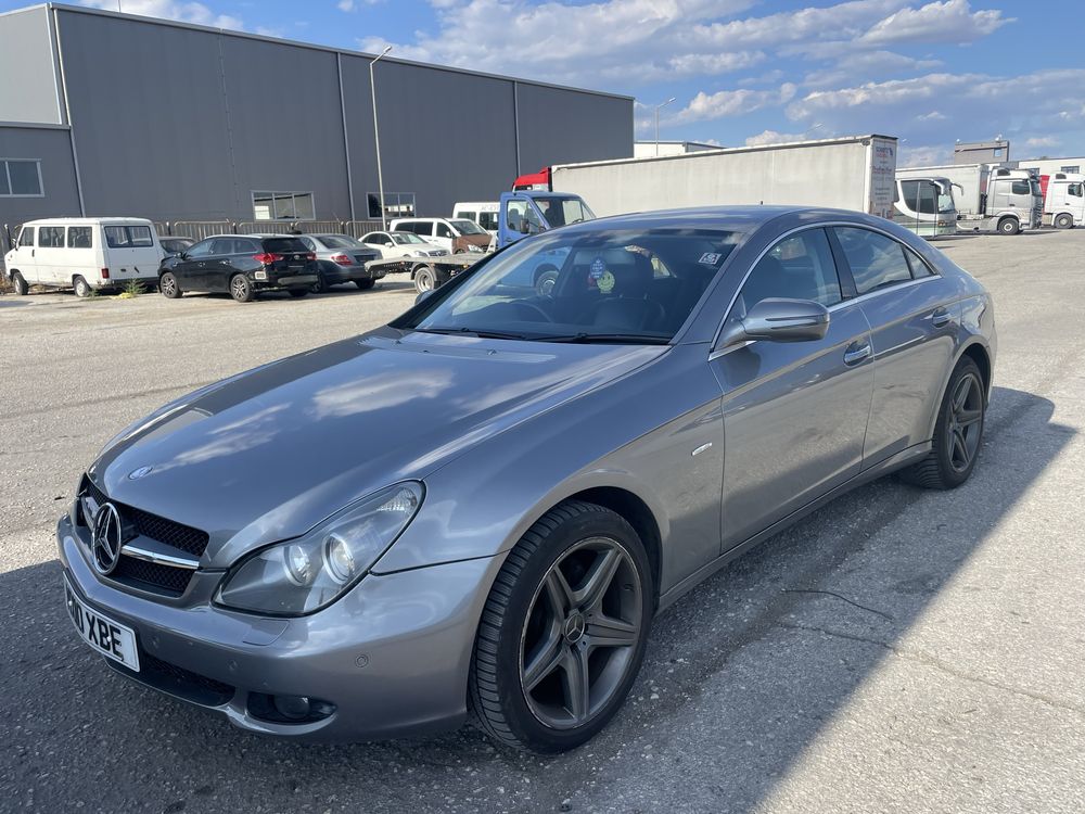CLS w219 Фар ксенон Ляв за Мерцедес Фейстлифт