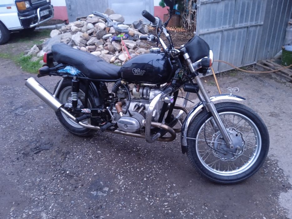 Продаю мотоцикл Урал волк