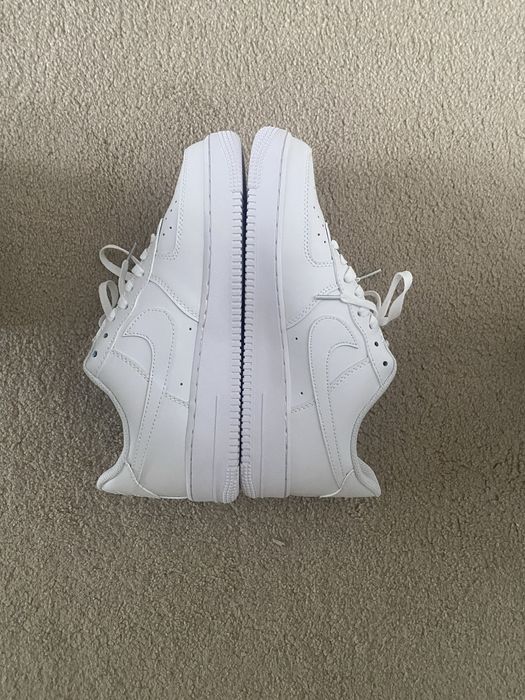 Pereche de papuci nike AF1 marime 44