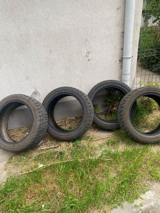 Anvelope M+S 225/45R17