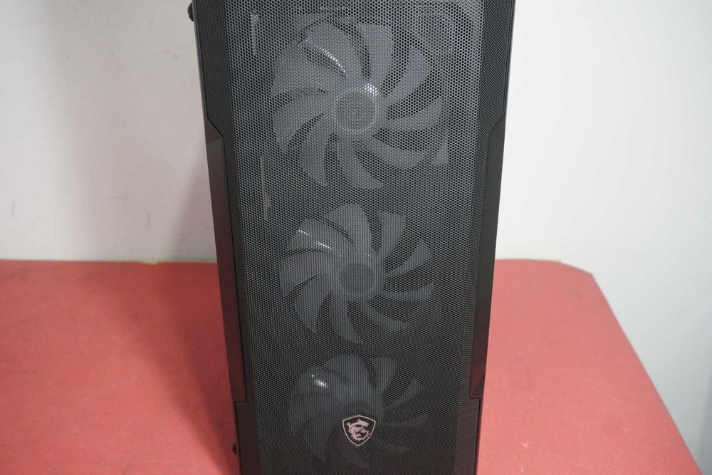 Gaming: Ryzen 4500/ 16GB 3200/ 512GB Nvme/ RX 6600/Corsair PSU