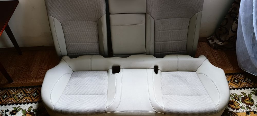 Interior semipiele Opel insignia