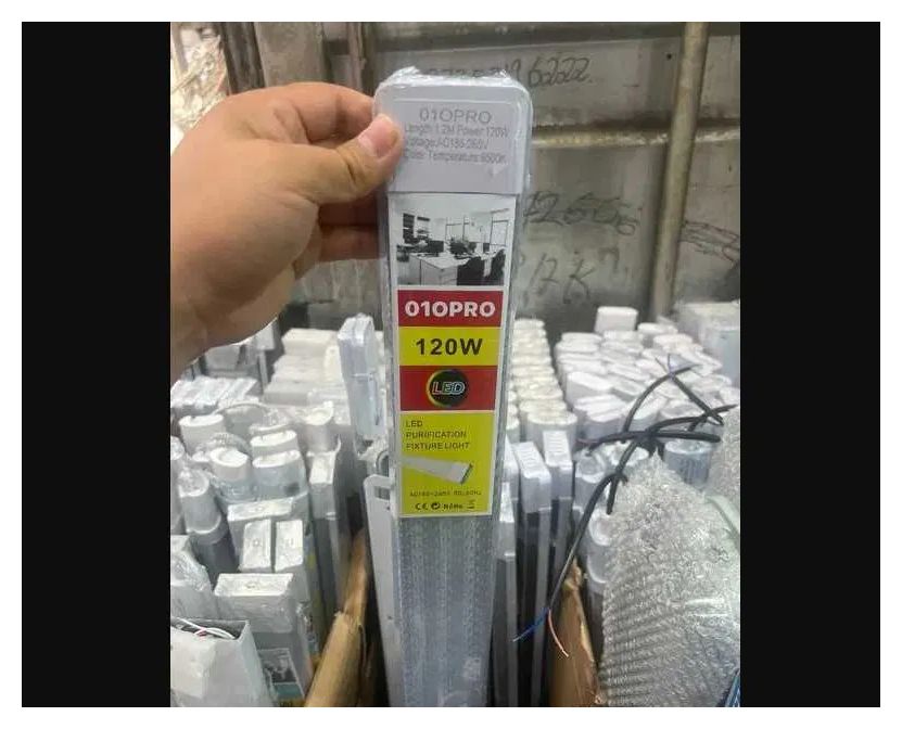 Светильник свето-диодный 72w и 120w .