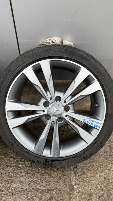 Jante Mercedes C class w205 c205    245 40 18 iarna 2 latimi