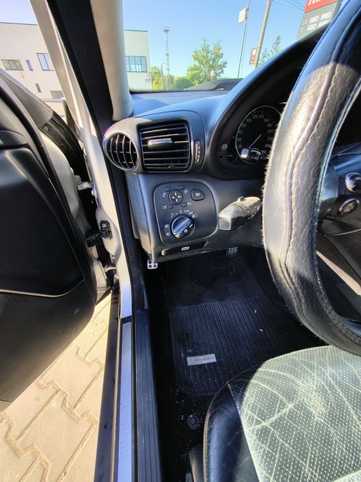 Mercedez Benz C 220 Automat 2005 Variantee