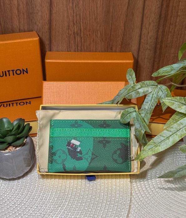 Louis Vuitton LV Cardholder - НАЛИЧНИ!