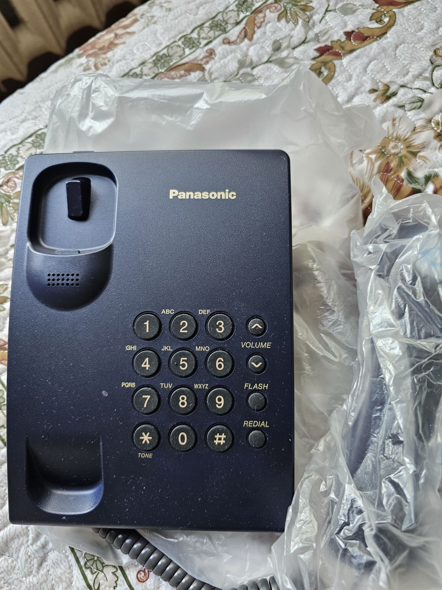 Продам новый стационарный телефон Panasonic