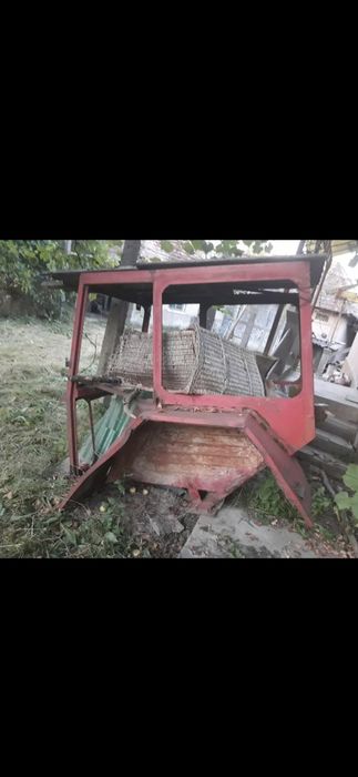 lucerna c2.Rotunzi min.40 Sau Fan.Drept.500.Cabina tractor 500 lei
In
