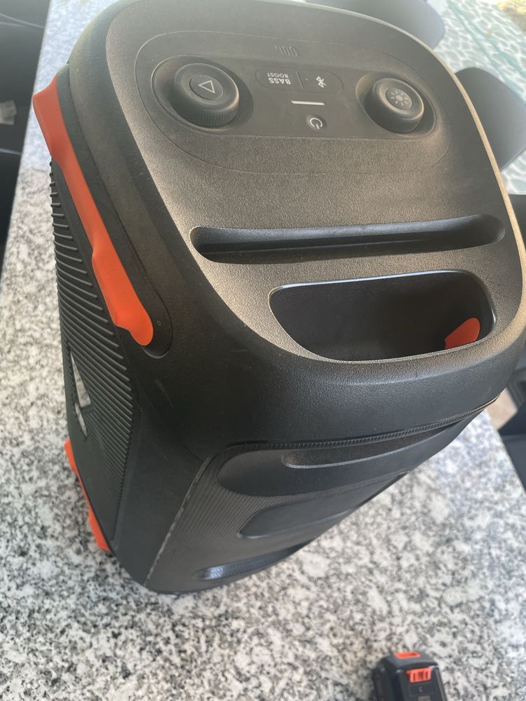 Boxa jbl party box 110