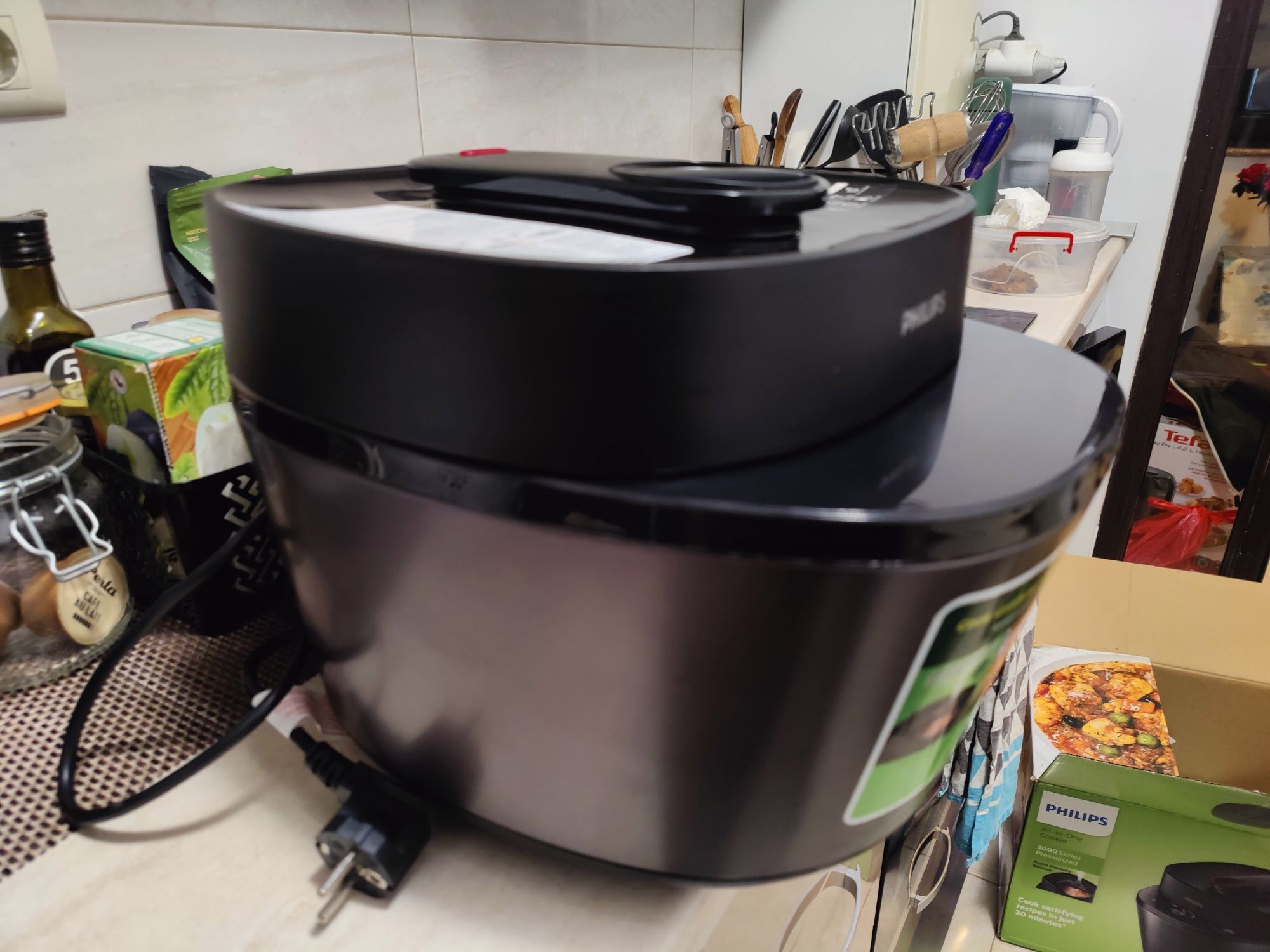 Multicooker PHILIPS All-in-One HD215140, 5l, 1000W, negru