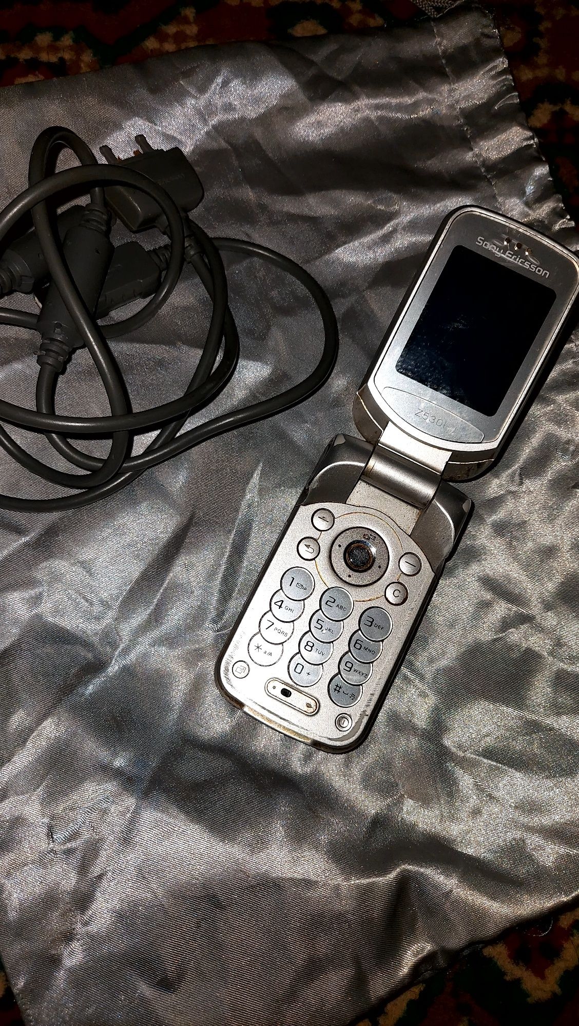 Продается телефон SONY ERICSSON

В не рабочем состоянии. Шнур от заряд