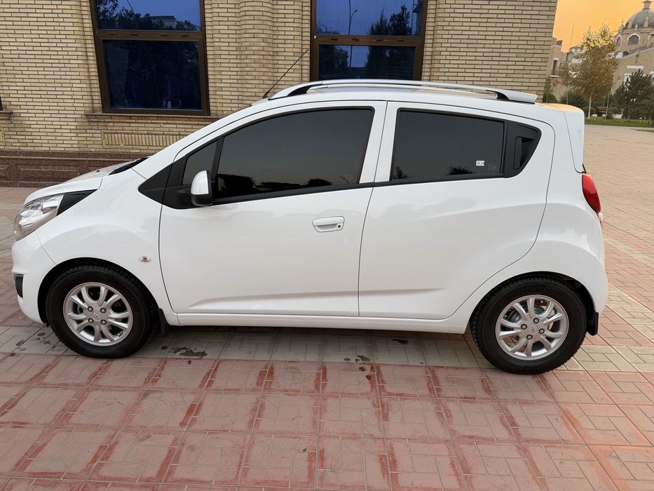 Spark Aftamat Rangi oq