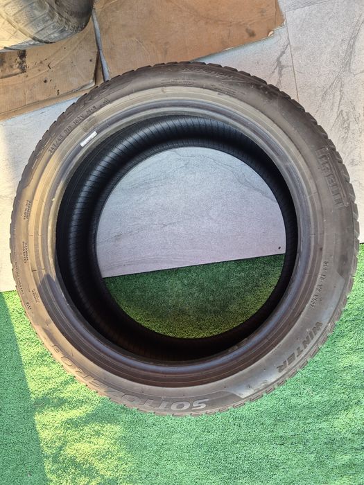 Vând cauciucuri 245/45/19 M+S set complet imp Germania//Pirelli//