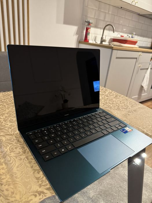 Huawei Matebook x pro i7 esmerald green