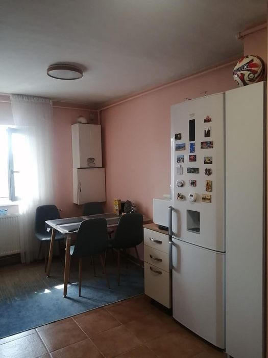Vand apartament zona centrala