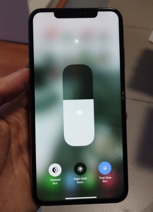 Продам iPhone XS MAX 64 GB