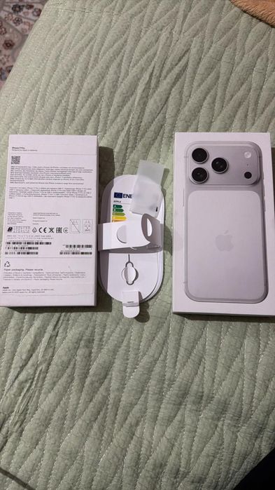 Айфон 17 про 256 гиг